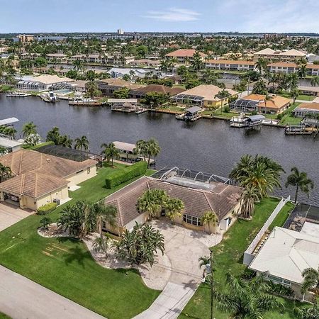 Villa Catalina Isles - Holidays In Paradise Cape Coral Exterior foto
